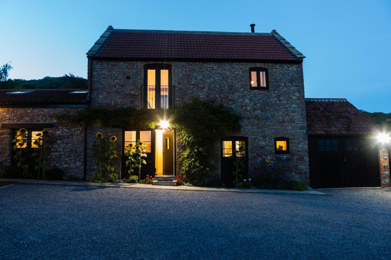 Hayloft Villa Cheddar Exterior photo